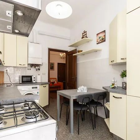 Confortevole - 8 Min Centro Citta Gênes